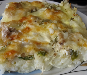 Фотография рецепта Рисовая запеканка с курицей и соусом бешамель