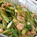 Фотография рецепта Жареная курица со спаржей и фисташками автор Ольга Худина