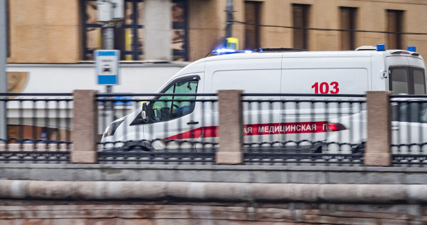 В желудке школьницы нашли ком волос в виде валенка