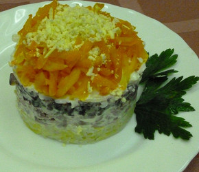 Фотография рецепта Салат с утиной грудкой и груздями