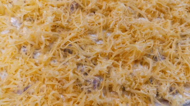 Фото шага рецепта Нежная грибная запеканка с курицей 152261 шаг 11