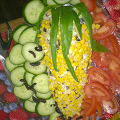 Фотография рецепта Салат с кукурузой и черносливом автор Алена Ходова
