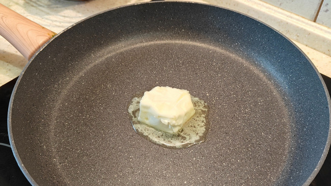 Фото шага рецепта Куриные котлеты с кабачком и шампиньонами 175140 шаг 8