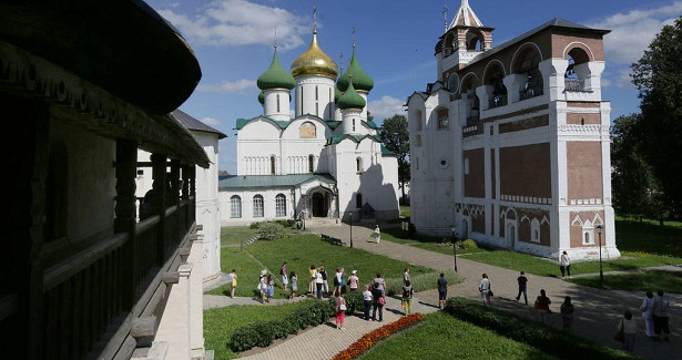 В Суздале пройдет первый всероссийский фестиваль уличных театров