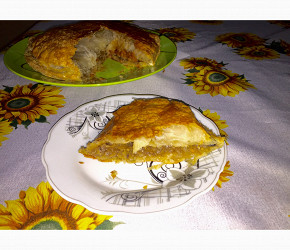 Фотография рецепта Слоеный пирог с капустой и грибами