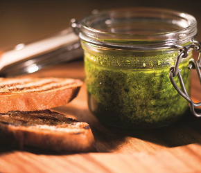 Фотография рецепта Соус песто (Pesto Genovese)