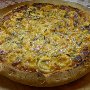 Рецепт Пицца с кальмарами и креветками на тонком тесте из двух сортов муки