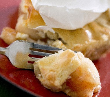 Рецепт Ореховый пирог с корицей, имбирем и ванильно-сливочным кремом