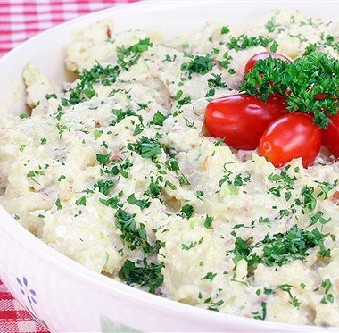 Рецепт Картофельный салат с мелиссой