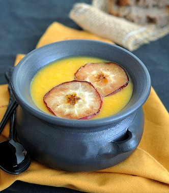 Рецепт Яблочный крем-суп с карри