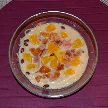 Рецепт Суп со сливочным плавленым сыром, копченой курицей и апельсинами