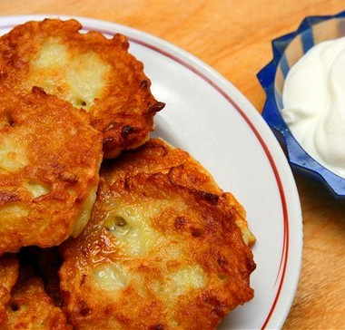 Рецепт Картофельные котлеты с грибным соусом