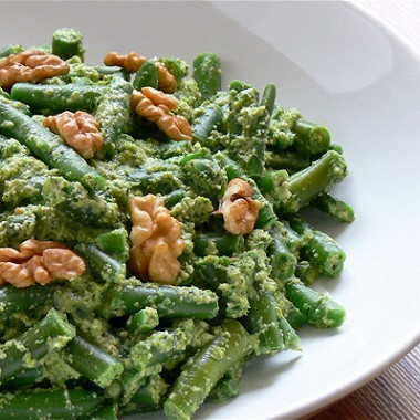 Рецепт Пхали из зеленой фасоли с орехами