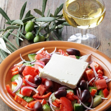 Рецепт Греческий салат с бальзамическим уксусом