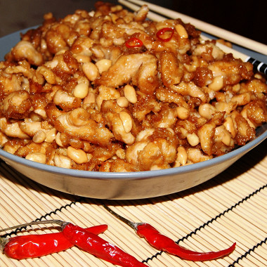 Рецепт Ароматная курица с арахисом