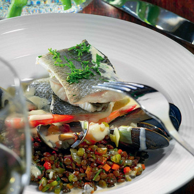 Рецепт Морской окунь, сваренный в утином жире