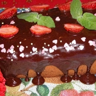 Кекс с клубникой