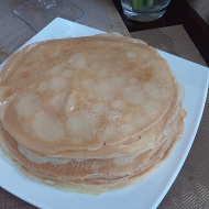Блины тонкие на кипятке и молоке