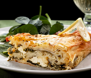 Фотография рецепта Пахлава с кабачками и фетой с йогуртово-мятным соусом
