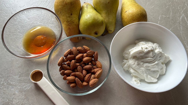 Фото шага рецепта Запеченная груша с рикоттой 174247 шаг 1