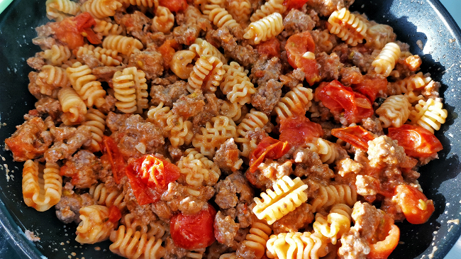Фото шага рецепта Мясная паста радиатори с томатным соусом 151217 шаг 14