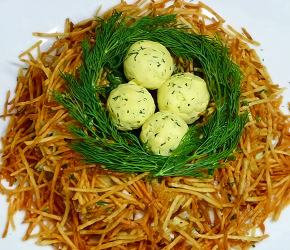 Фотография рецепта Картофельная закуска с курицей и яйцами