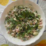 Оливье со свежими огурцами
