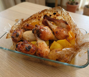 Фотография рецепта Курица с картошкой в рукаве