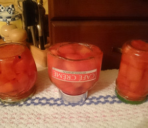 Фотография рецепта Закуска к текиле из маринованных кусочков арбуза